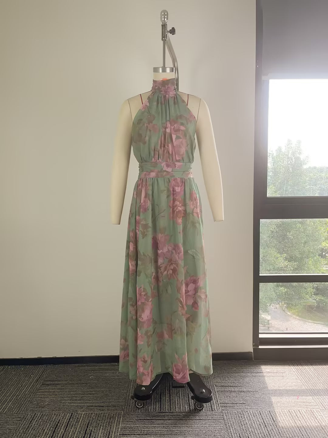 Women's Elegant Print Halter Neck Waist-Cinching Dress
