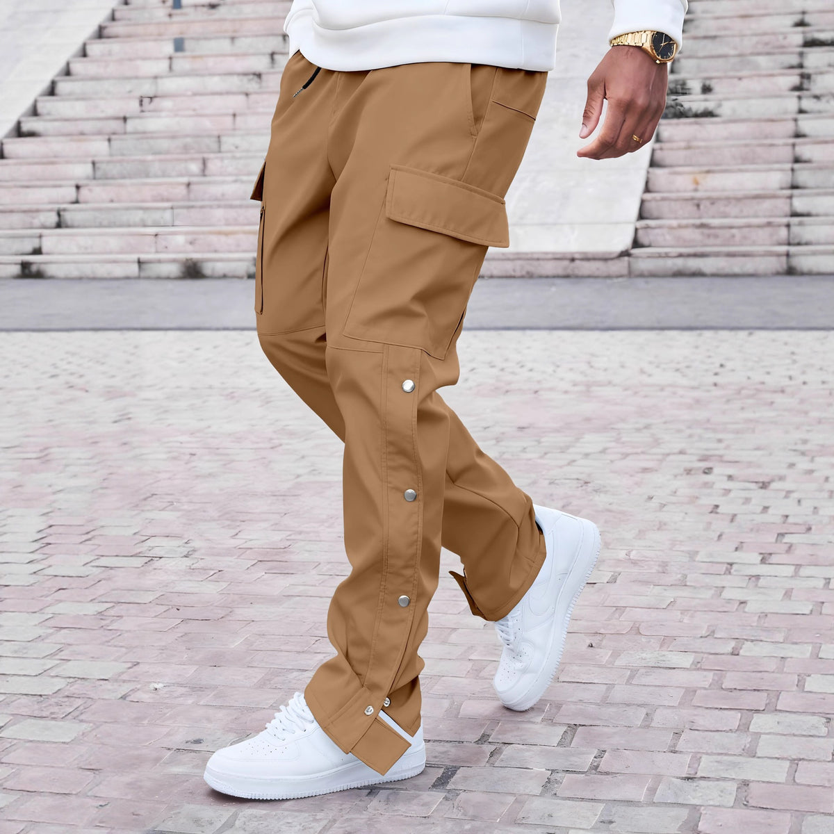 Men's Straight-Leg Mid-Rise Cargo Pants