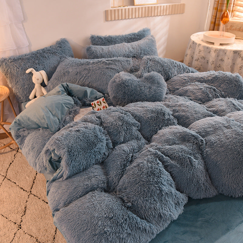 Coral Velvet Four-Piece Bedding Set