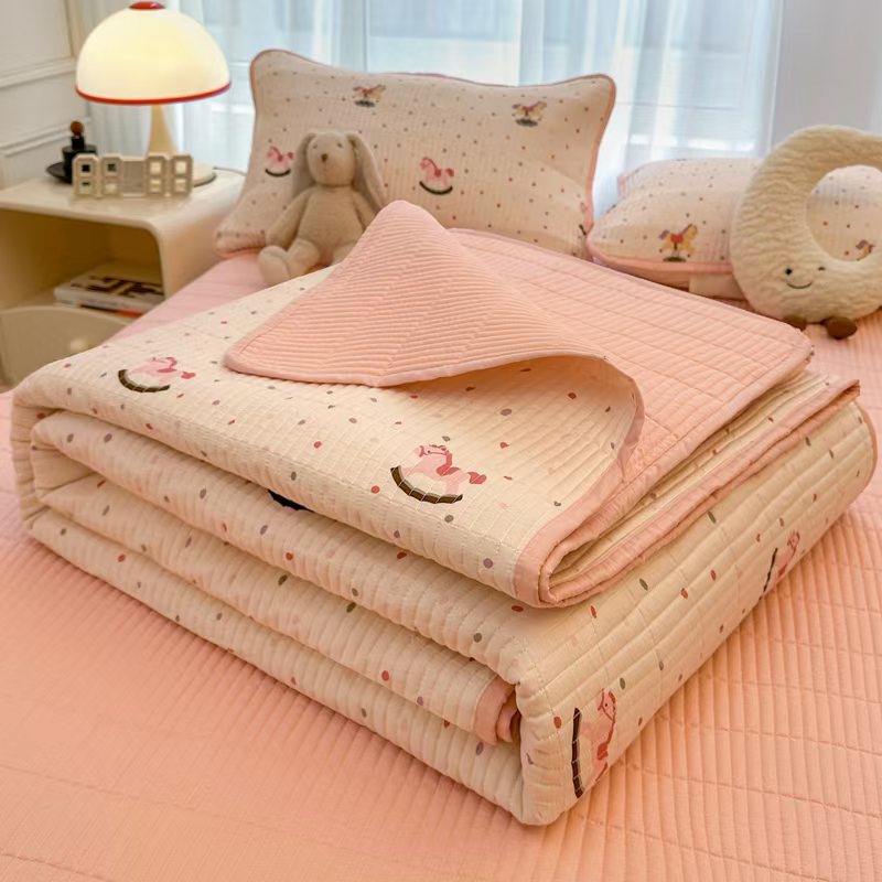 Quilted Cotton Anti-Slip Bed Cover