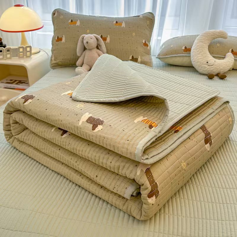 Quilted Cotton Anti-Slip Bed Cover
