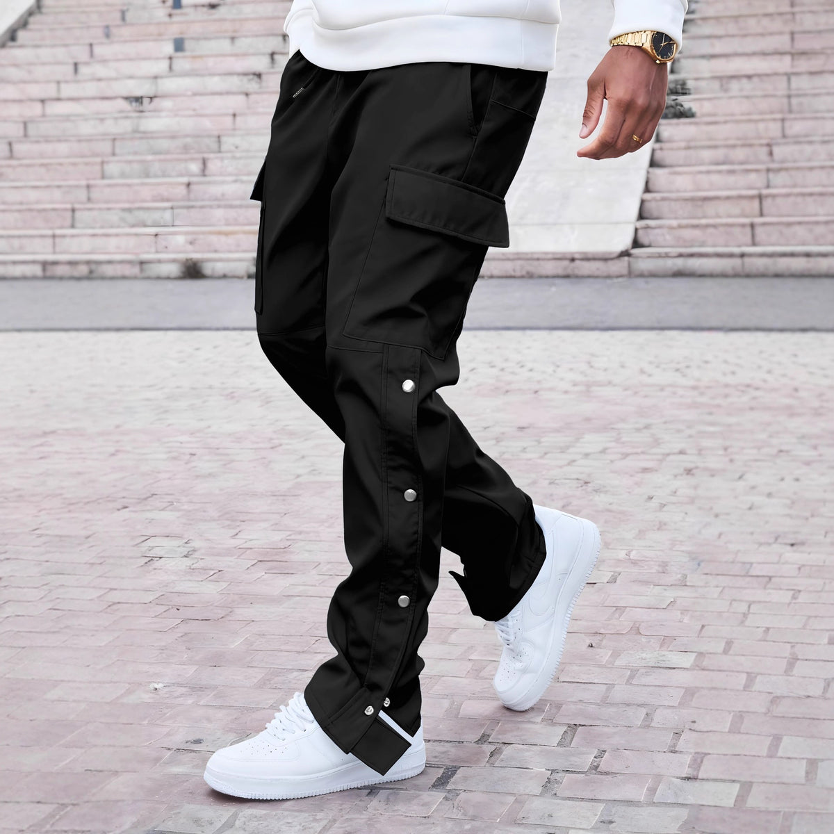Men's Straight-Leg Mid-Rise Cargo Pants