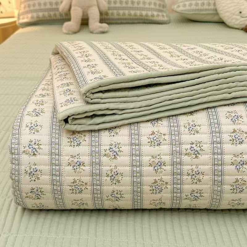 Quilted Cotton Anti-Slip Bed Cover