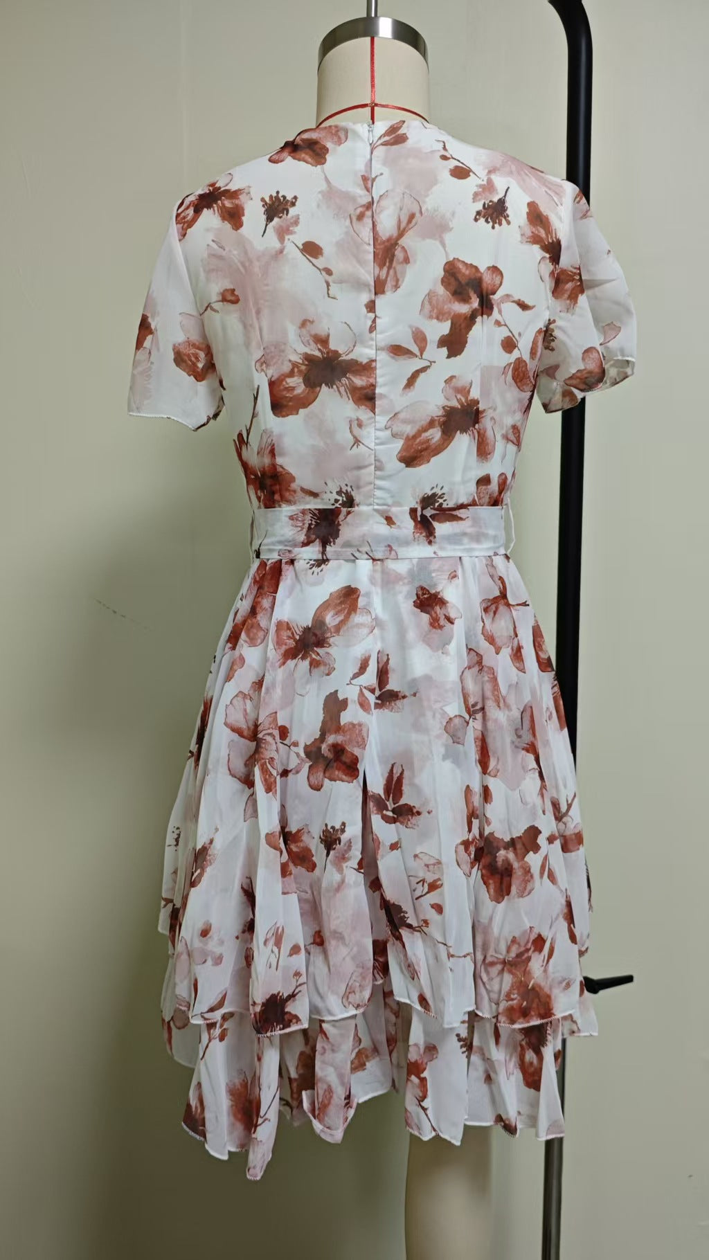 Women's Floral Print V-Neck Short Sleeve Bohemian Swing Dress