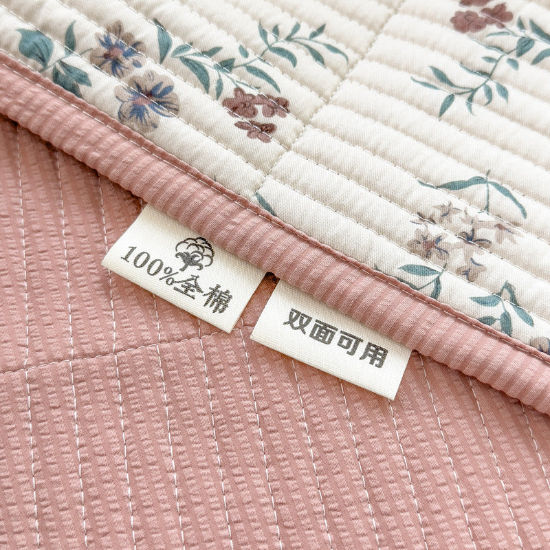 Quilted Cotton Anti-Slip Bed Cover