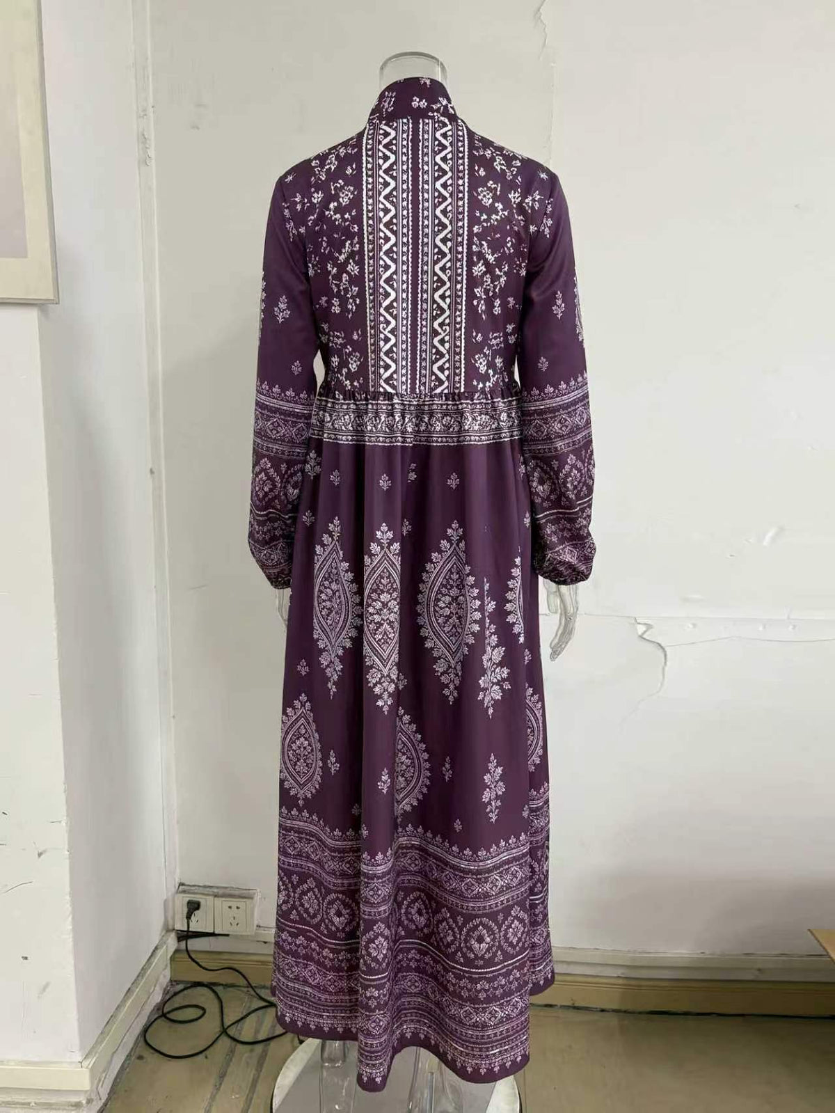 Women's Ethnic Print Long Sleeve Dress with Pockets