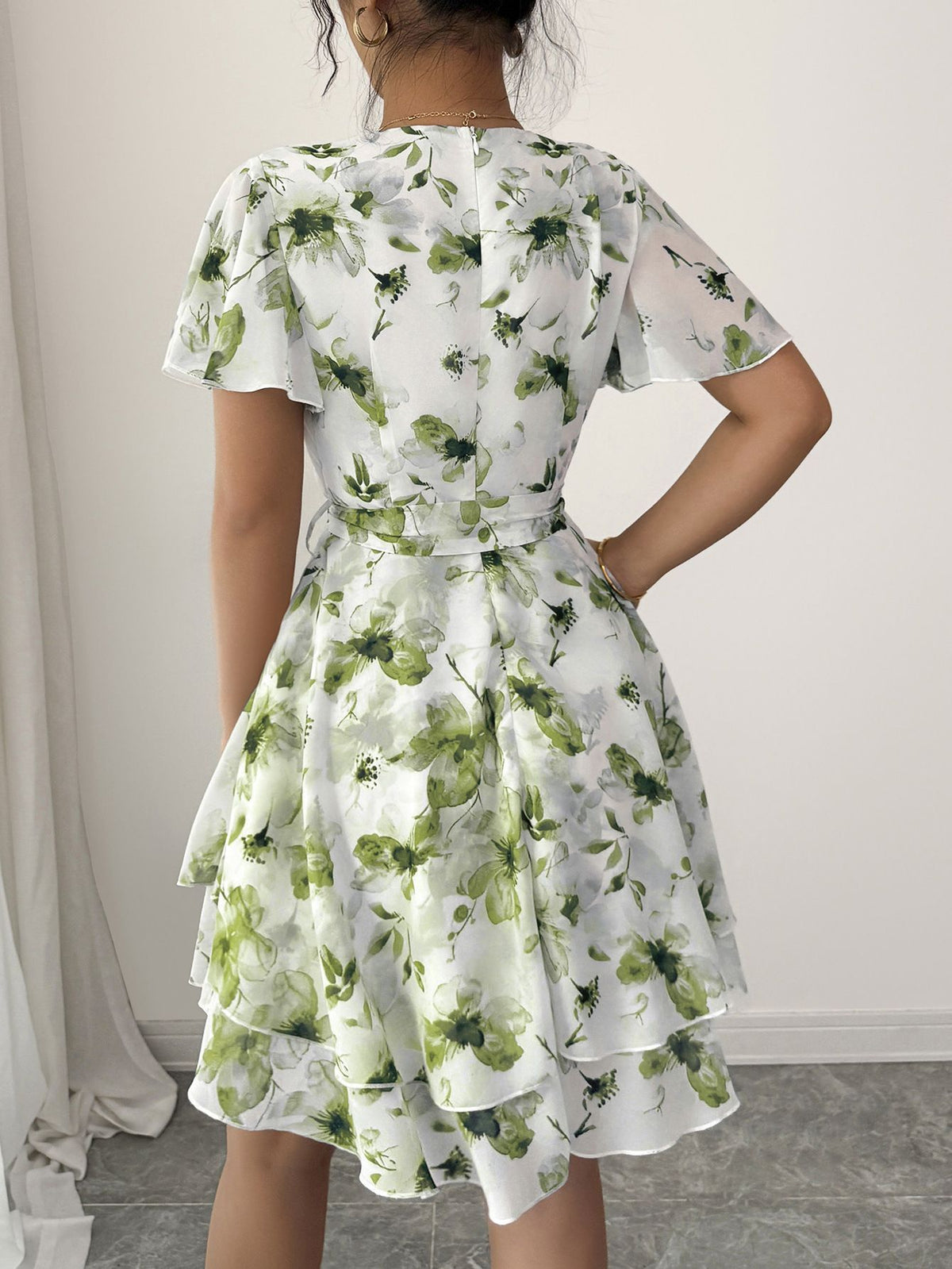 Women's Floral Print V-Neck Short Sleeve Bohemian Swing Dress