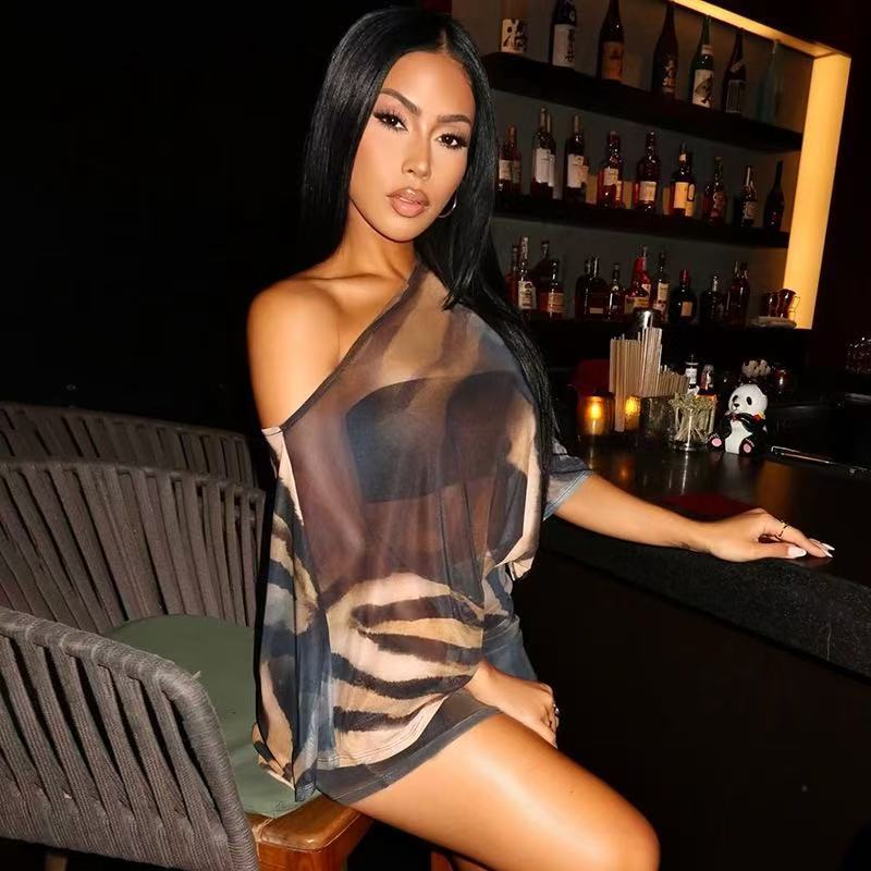One-Shoulder Print Top and Bodycon Skirt Set