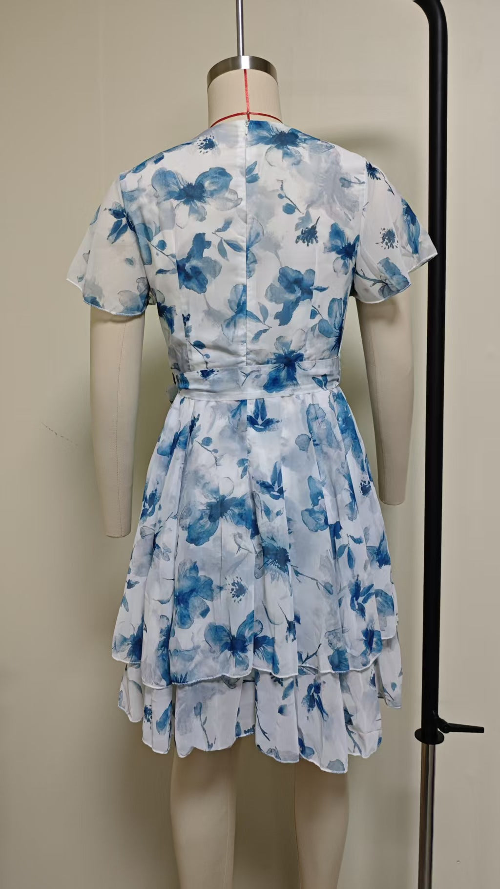 Women's Floral Print V-Neck Short Sleeve Bohemian Swing Dress
