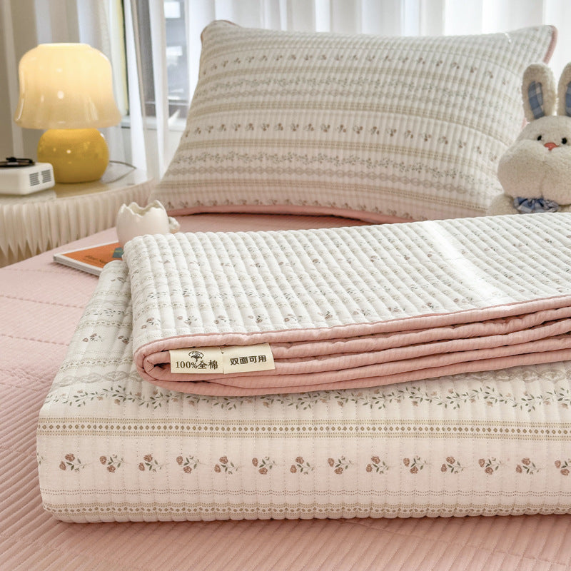 Quilted Cotton Anti-Slip Bed Cover