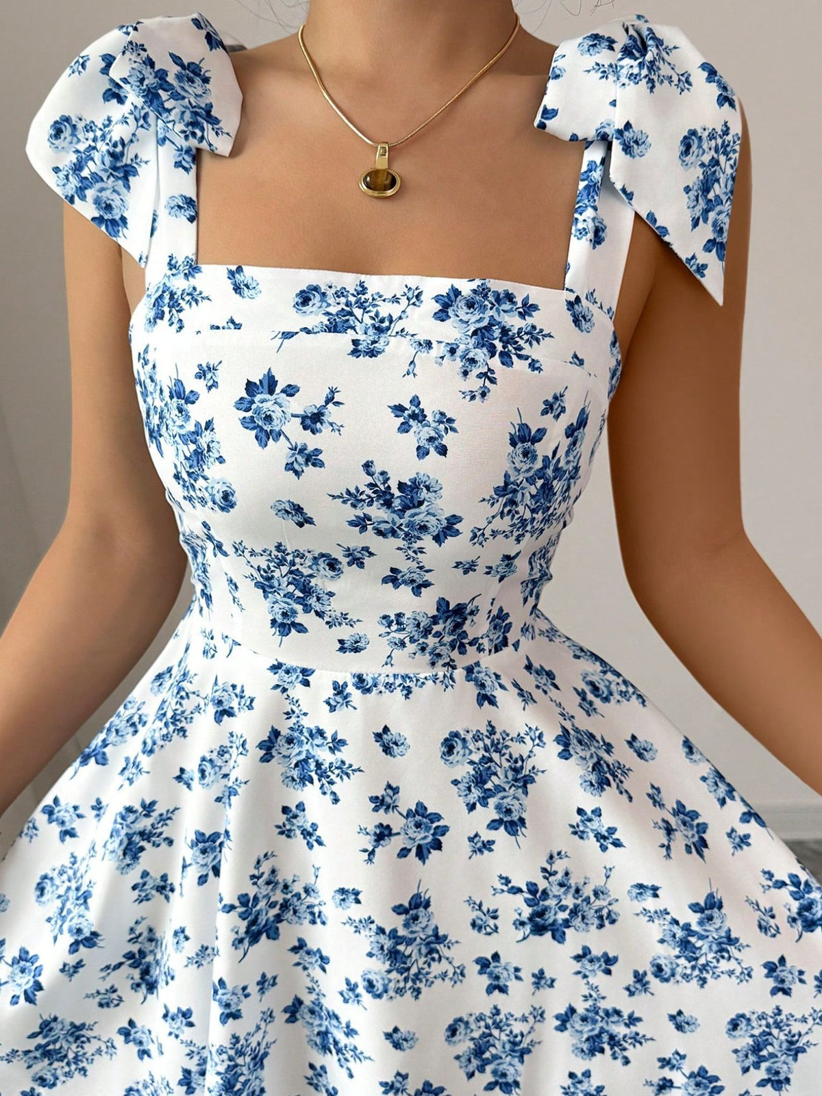 Women's French Floral Print Sleeveless Mini Dress